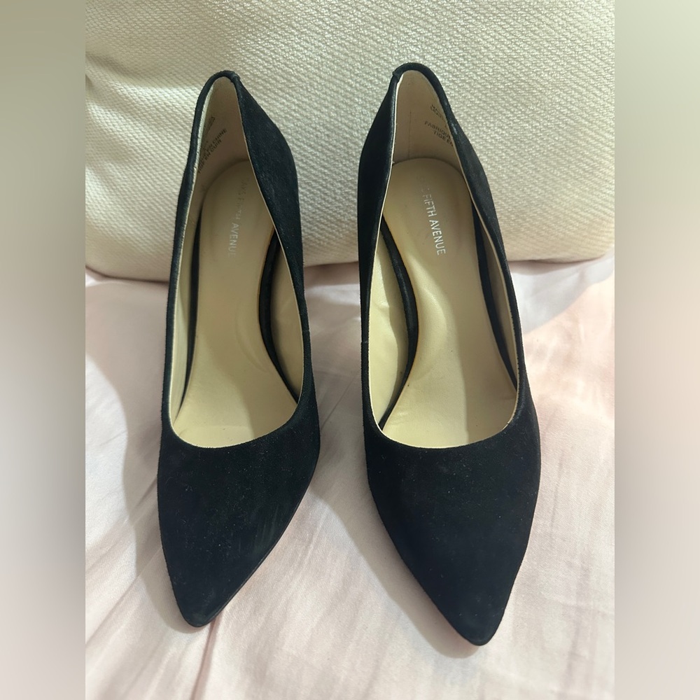 SAKS FIFTH AVENUE Sleek Suede Black Women's Pumps